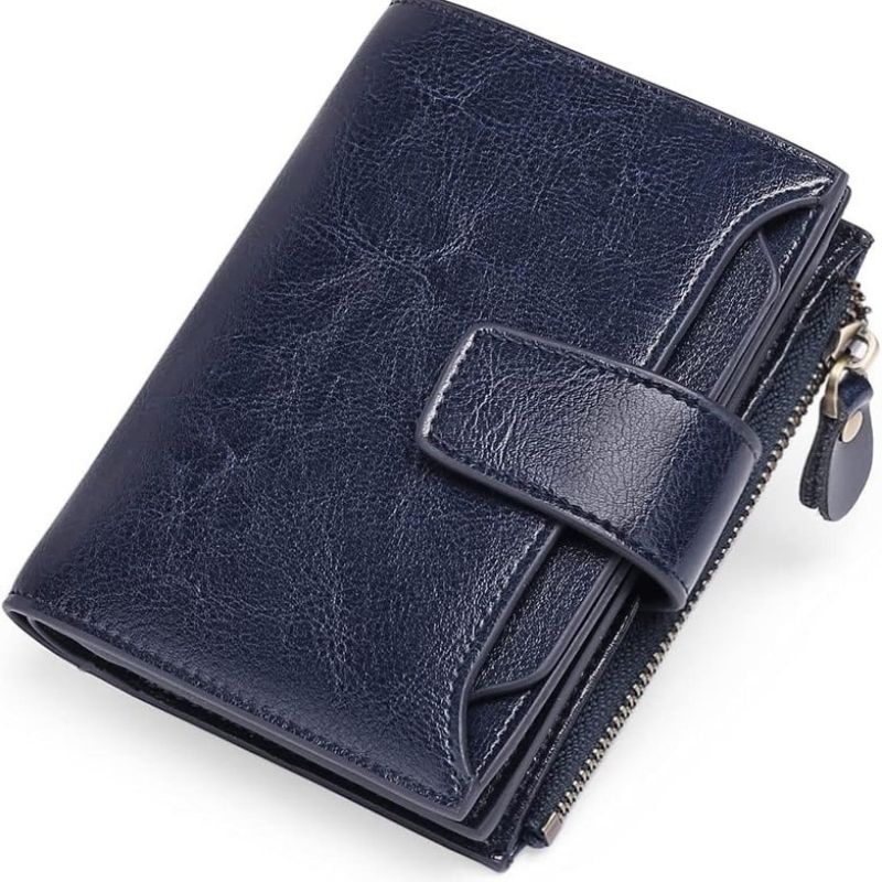 Multi-Pocket Wallet with RFID Blocking and Detachable ID Windows