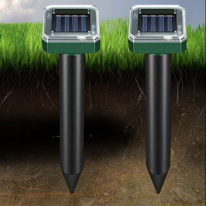 Solar Ultrasonic Rodent Repeller with Variable Frequency Sound and Auto Day-Night Mode