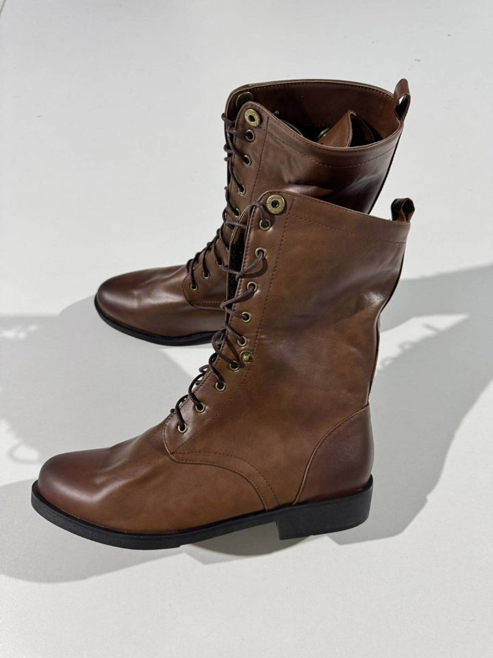 Lace-Up Ankle Boots for Women with Collapsible Cuff and Treaded Sole, Retro Inspired