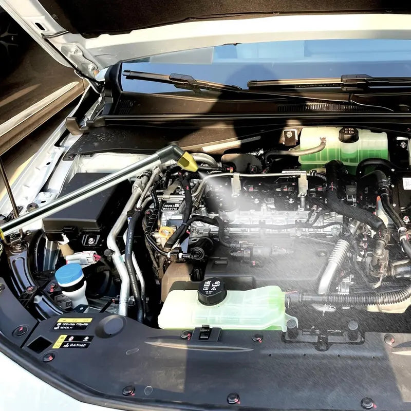 Air Blow Gun with Pivoting Nozzle and Alloy Body for Engine Cleaning