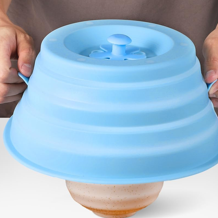 Collapsible Silicone Microwave Cover with Magnetic Storage and Steam Vents