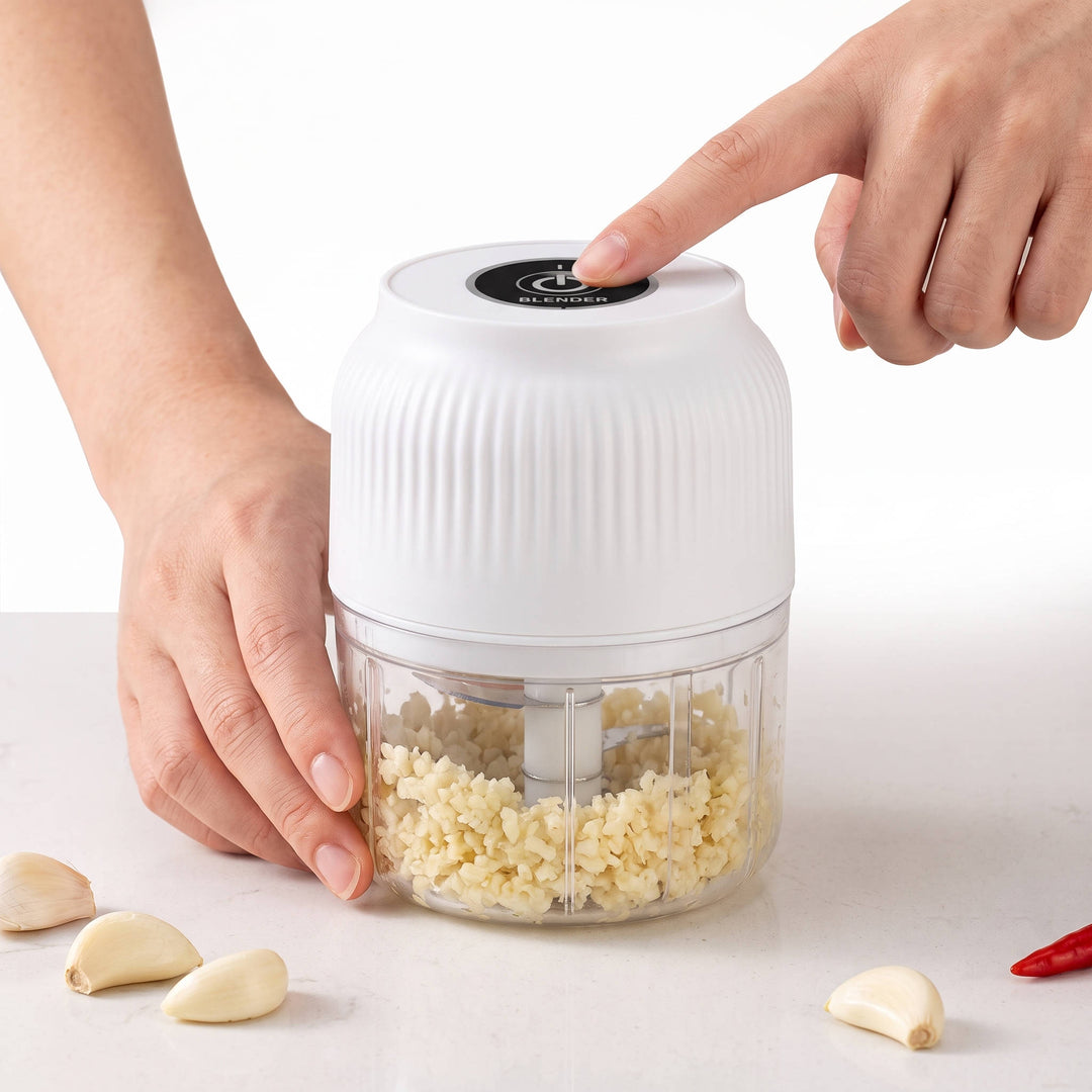 Electric Garlic Chopper, 300ML Portable Food Processor with 4 Sharp Blades, Cordless Vegetable Onion Meat Grinder