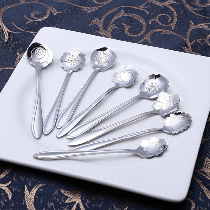 Stainless Steel Teaspoon Set with Floral Handle Design, 8-Piece