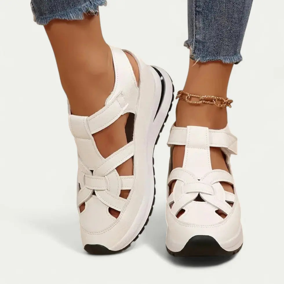 Walking Sandals for Women with Memory Foam Insole and Adjustable Buckle Strap, Closed Toe