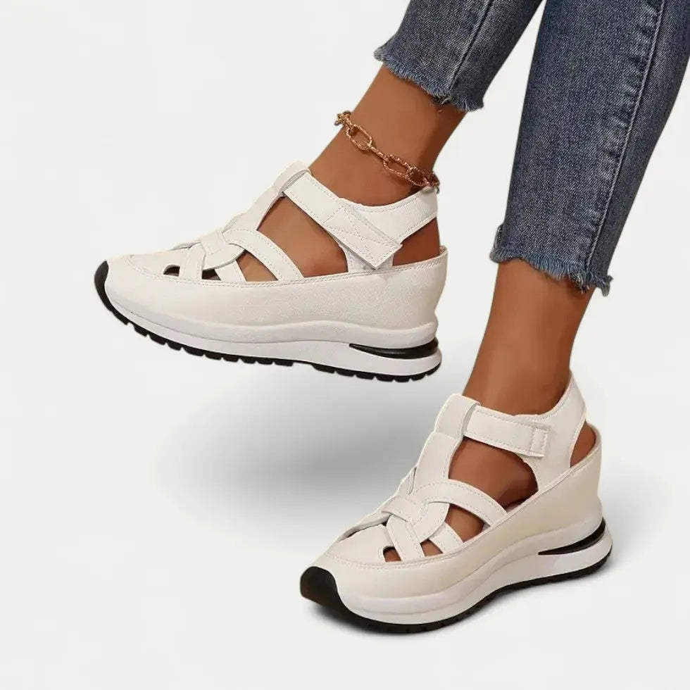 Walking Sandals for Women with Memory Foam Insole and Adjustable Buckle Strap, Closed Toe