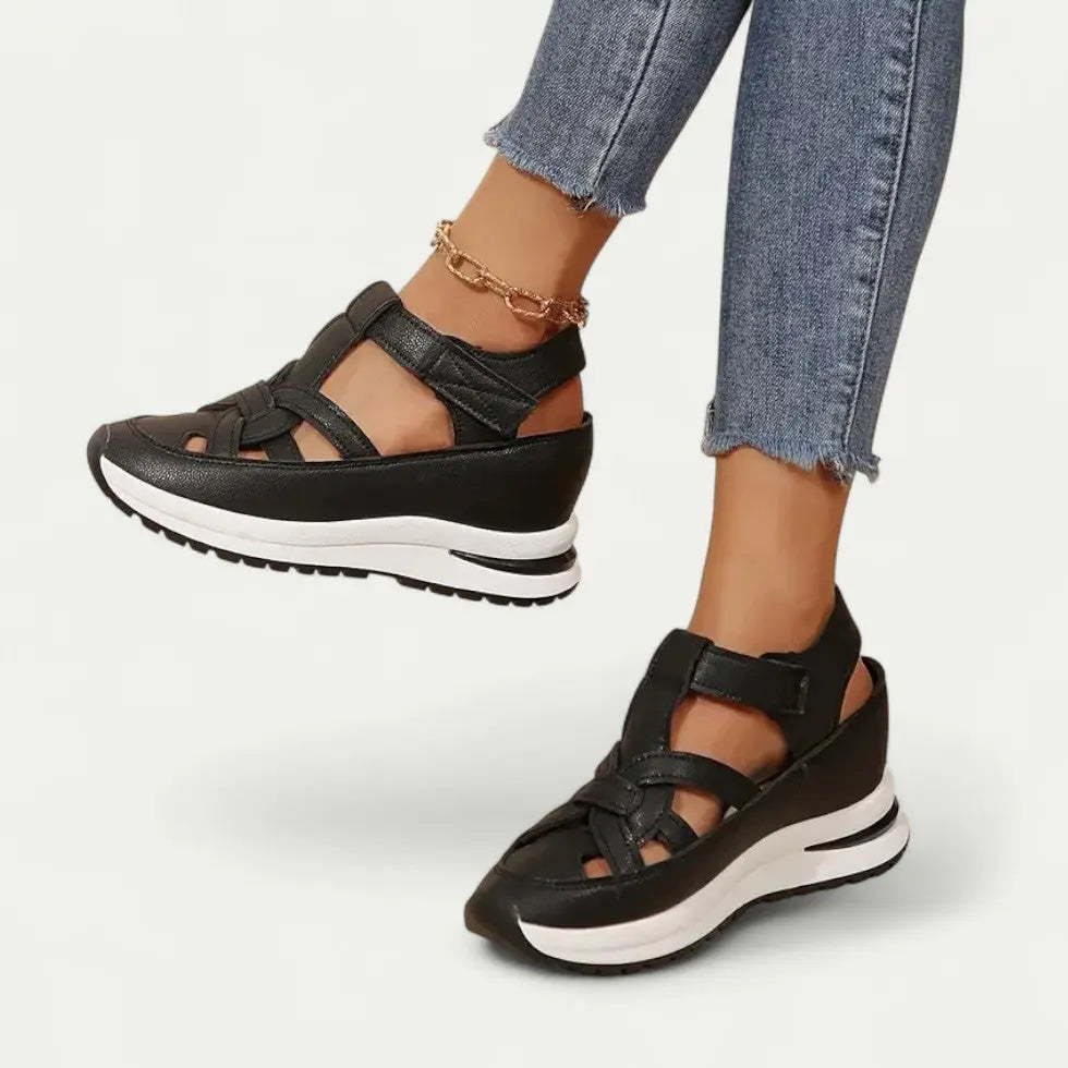 Walking Sandals for Women with Memory Foam Insole and Adjustable Buckle Strap, Closed Toe