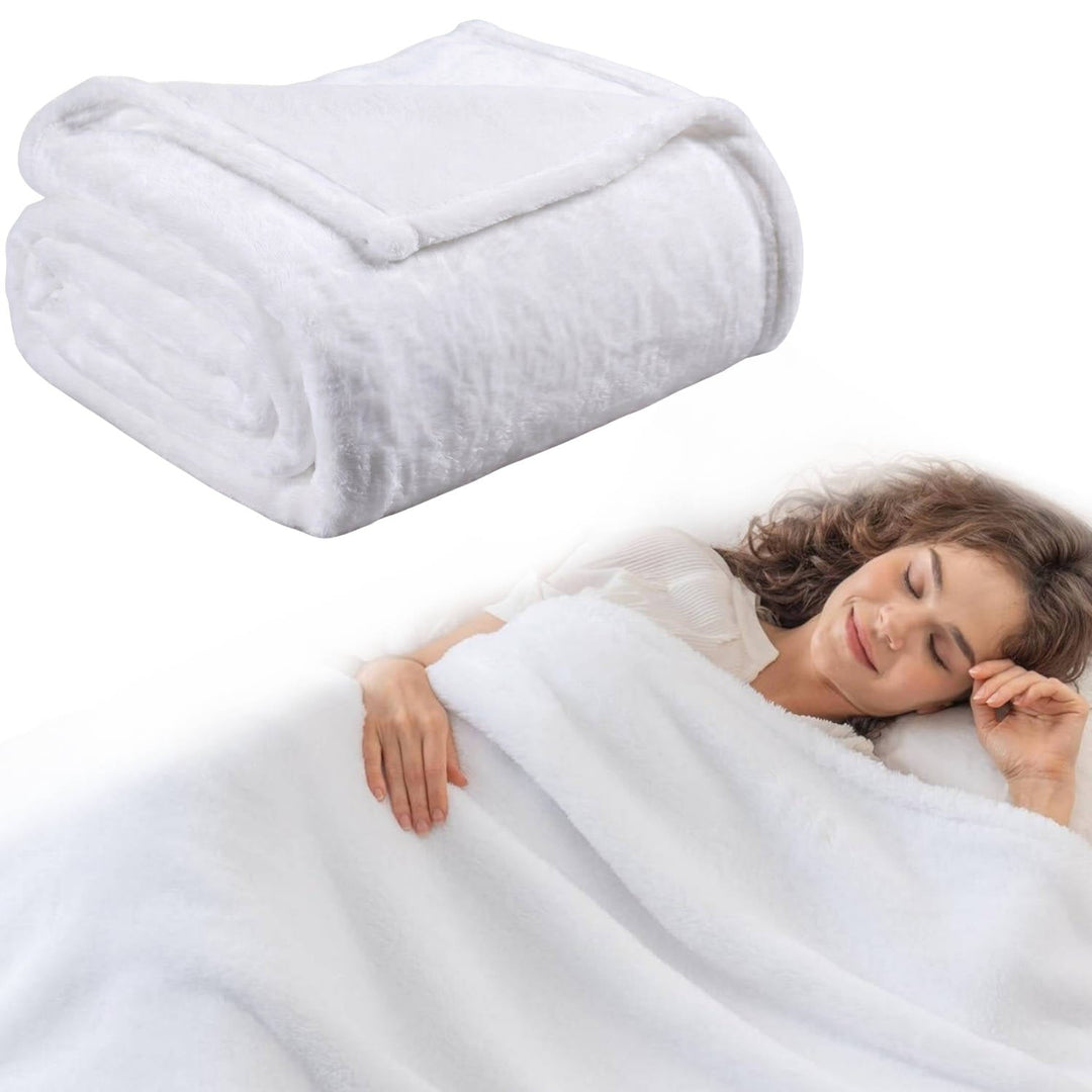 Dual Sided Lightweight Cooling Blanket, Breathable Soft Knit and Cool Touch Summer Blanket for Comfortable Sleep