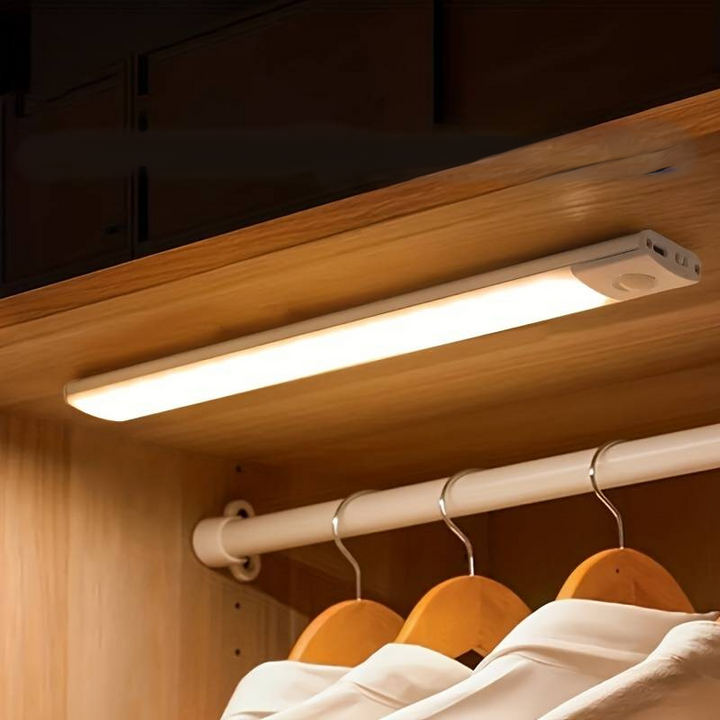 Motion Sensor LED Light with Magnetic Mount and colour Temperature Control