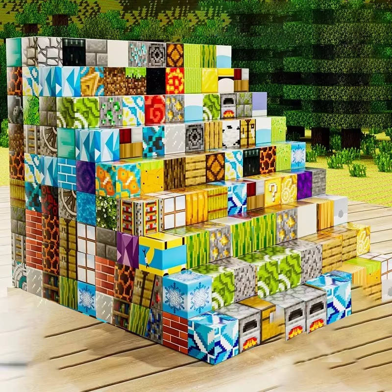 205pcs Magnetic Building Blocks with Storage Box and Figurines