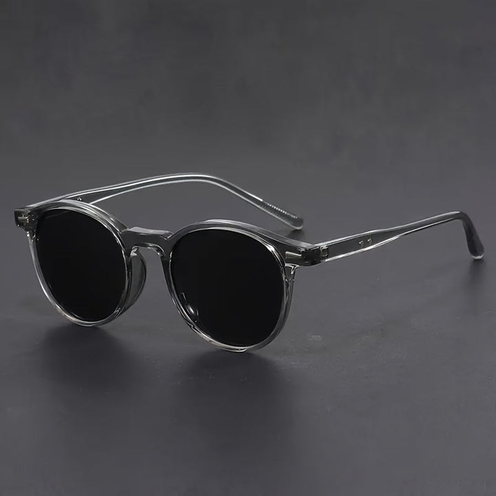 Round Tortoiseshell Sunglasses with Polycarbonate Frame and Retro Design
