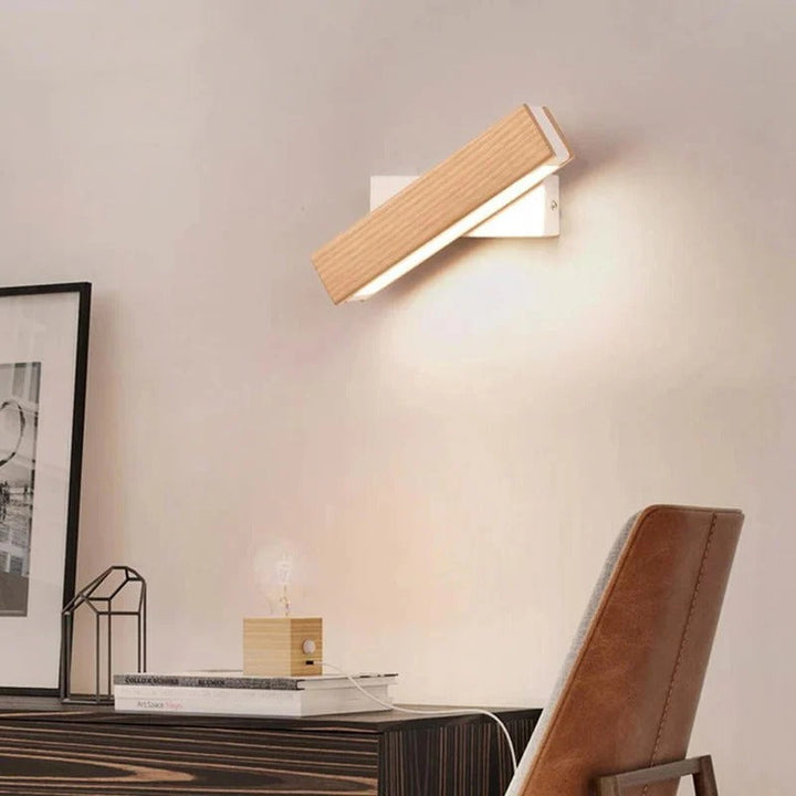 Rotatable Wall Lamp with Adjustable Arm