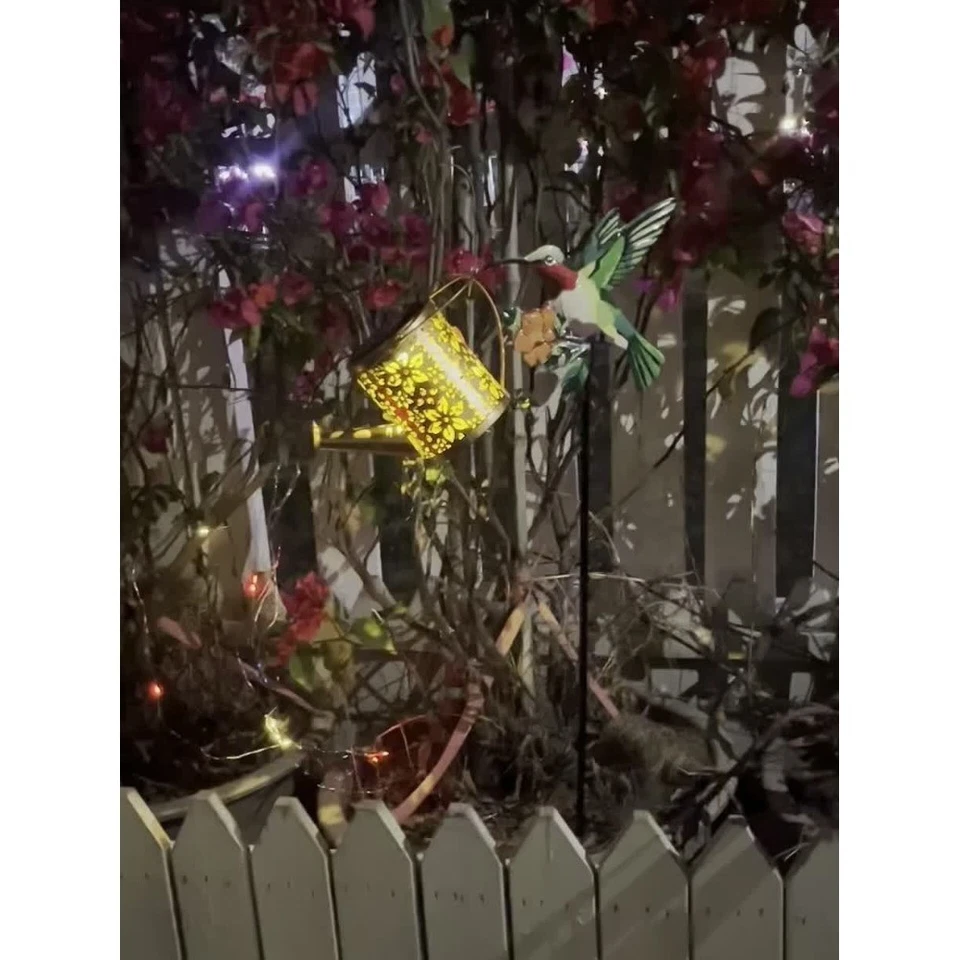 Outdoor Solar Pathway Light with Automatic Dusk Sensor and 12-14 Hour Runtime