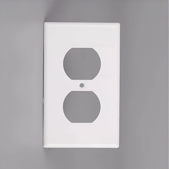 Outlet Wall Plate 4 Pack with Built-in LED Night Lights