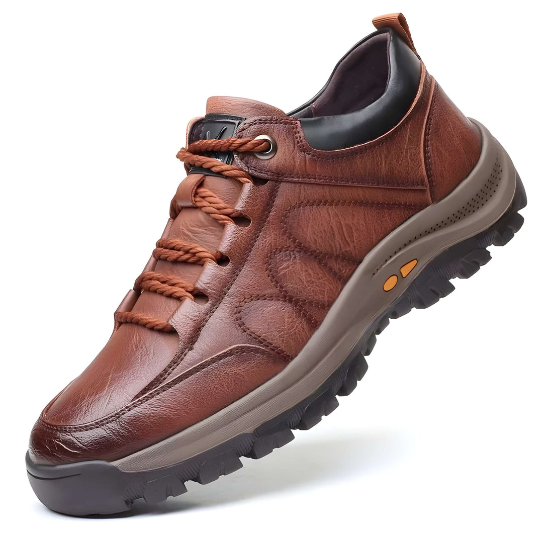 Orthopaedic Shoes for Men of Leather with Supportive Insole