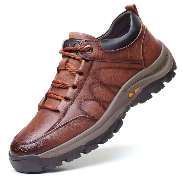 Orthopaedic Shoes for Men of Leather with Supportive Insole