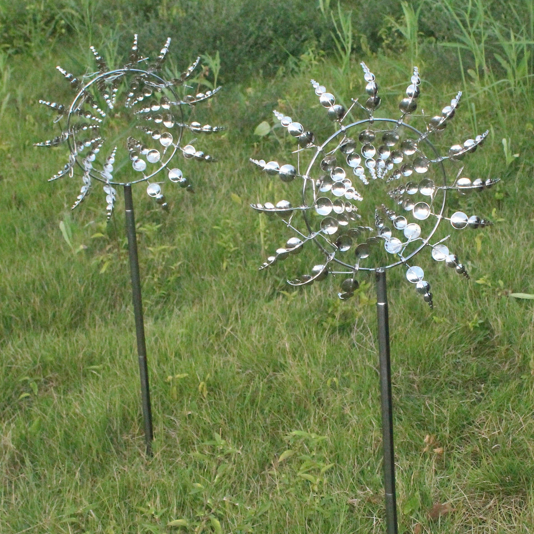 Decorative Metal Windmill with Spinning Garden Design