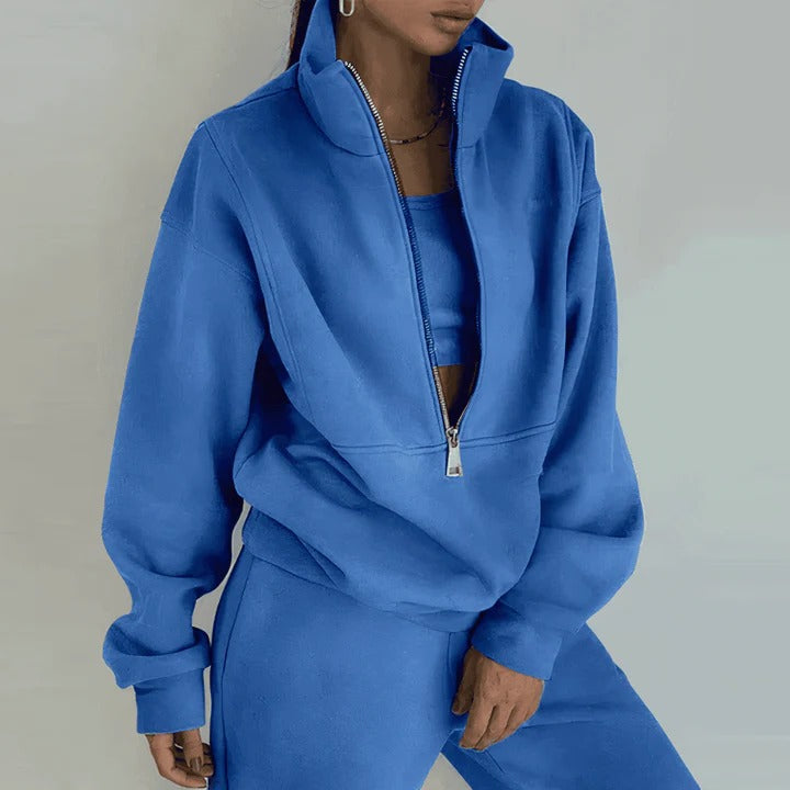 Womens Fitted Workout Tracksuit with Breathable Fabric for Active and Leisure Wear