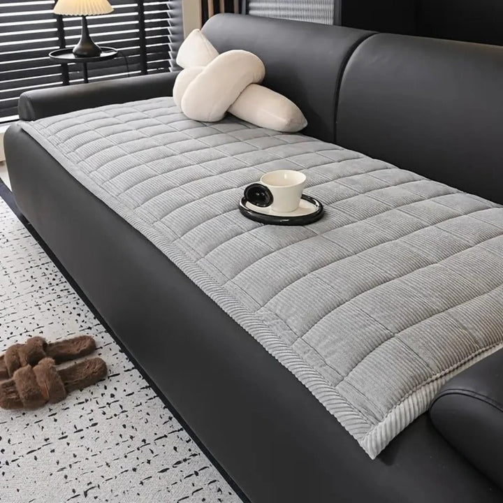 Quilted Couch Cover with Patterned Design