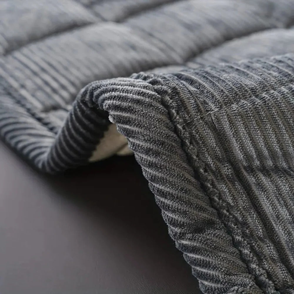 Quilted Couch Cover with Patterned Design