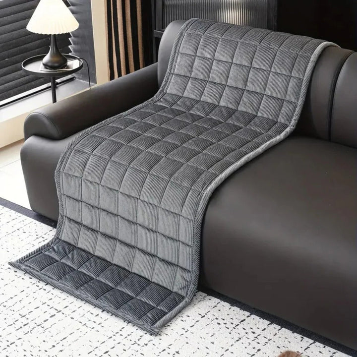Quilted Couch Cover with Patterned Design