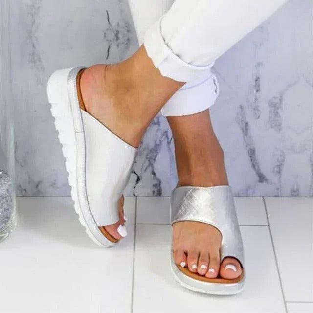 Suede Toe Loop Flat Sandals with Thick Platform Sole