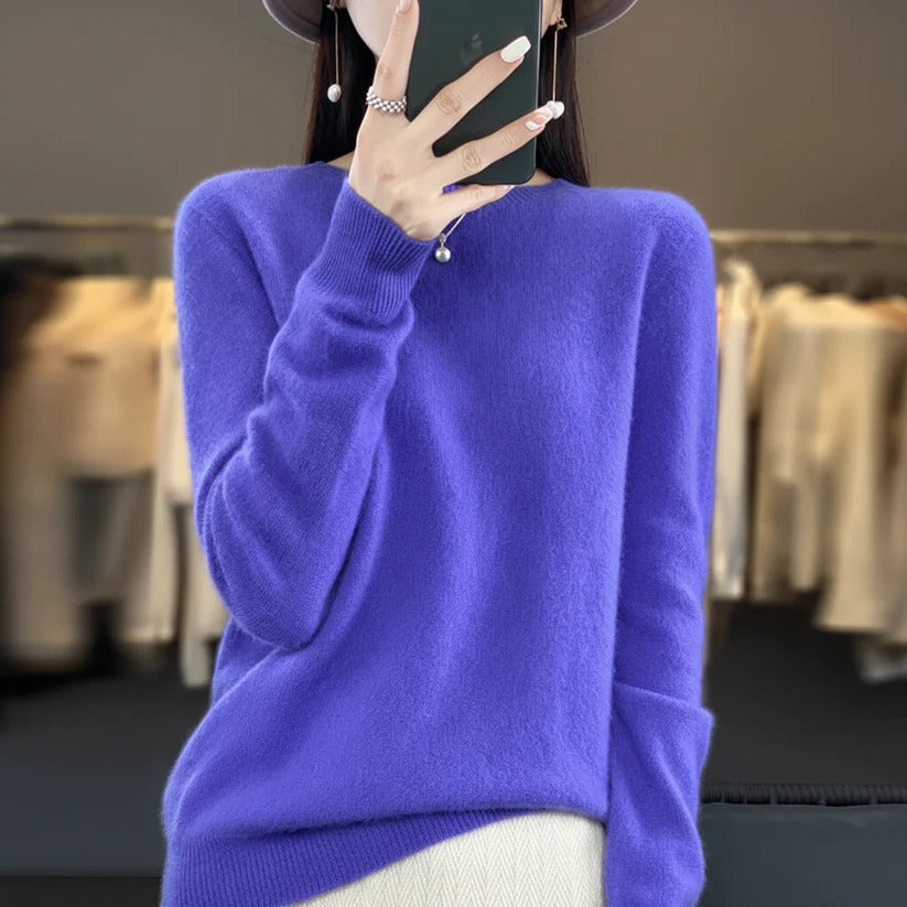 Warm Cashmere Pullover with Crewneck for Women