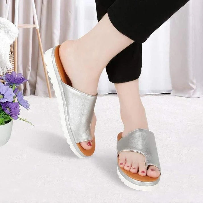 Suede Toe Loop Flat Sandals with Thick Platform Sole