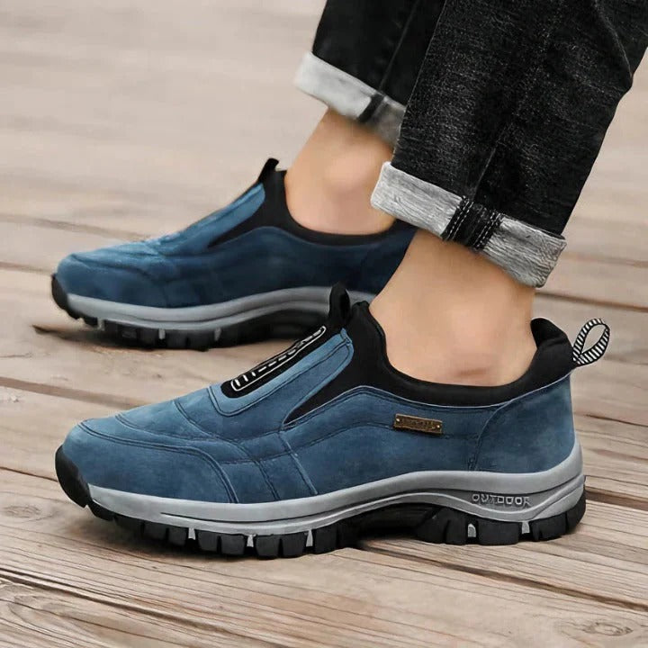 Supportive Orthopaedic Footwear for Daily Walking