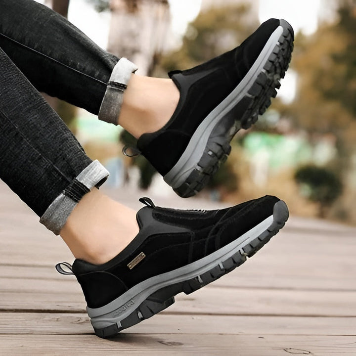 Supportive Orthopaedic Footwear for Daily Walking