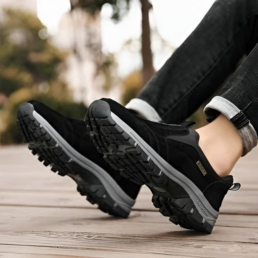 Supportive Orthopaedic Footwear for Daily Walking