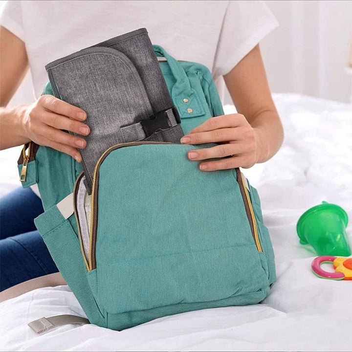 Portable Diaper Changing Pad with Wipes Pocket, Baby Travel Changing Mat Bag Infant Station Kit Grey