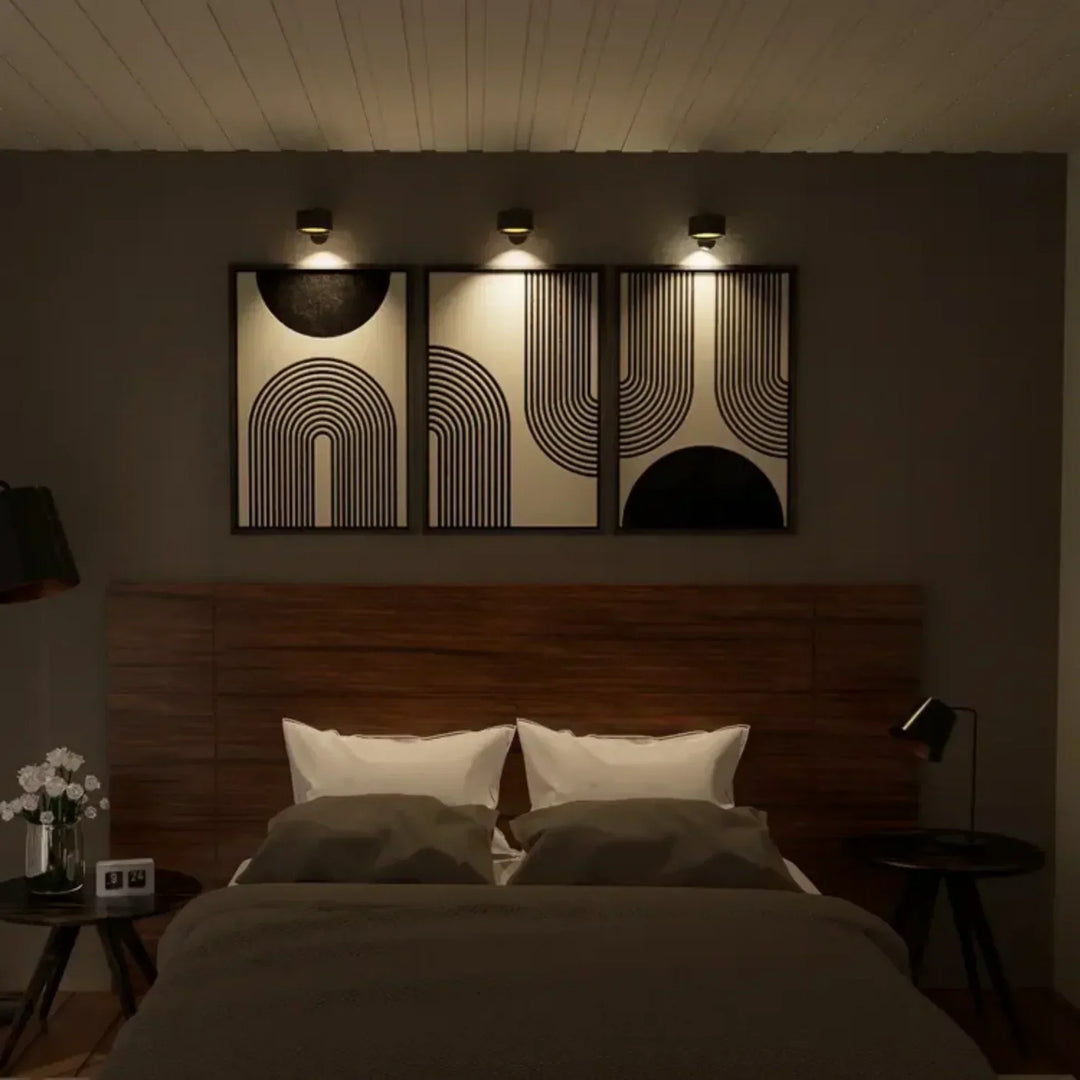Cordless Magnetic Wall Lamp with 360° Rotation and Adjustable Brightness, 3 colour Temperatures