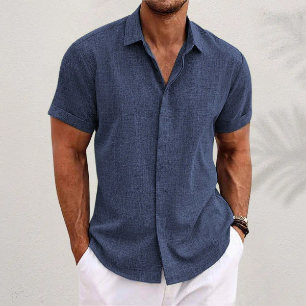 Breathable Button Down Shirt with Short Sleeves and Regular Fit, Solid Pattern