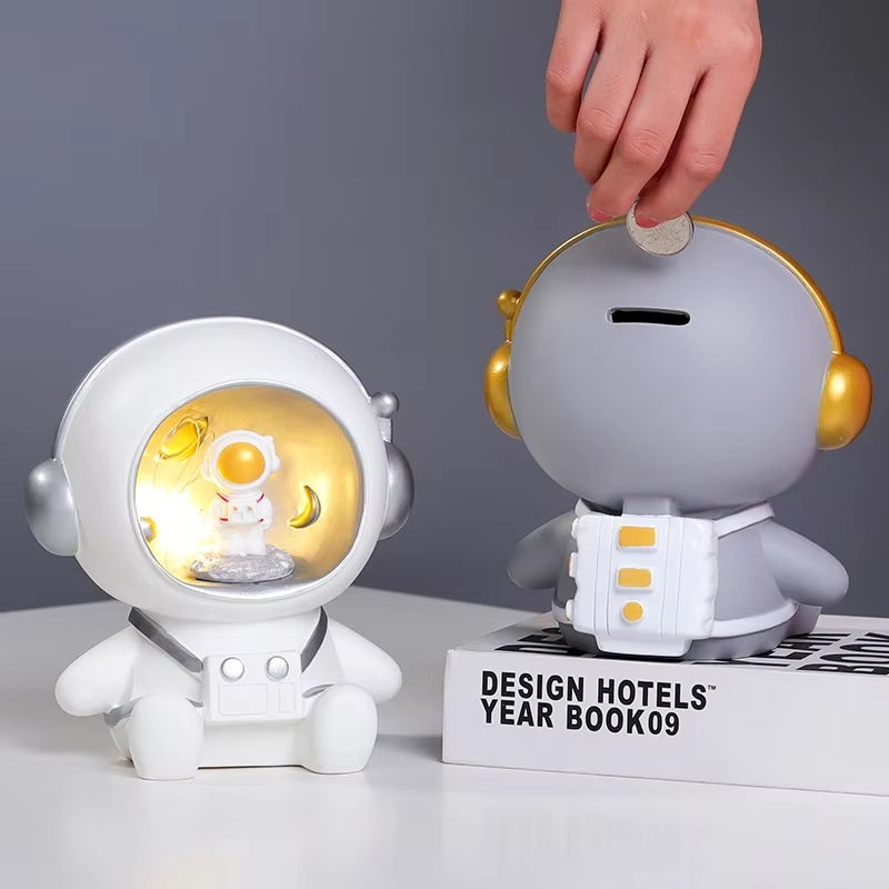 2-in-1 Astronaut Piggy Bank and Night Lamp For Kids