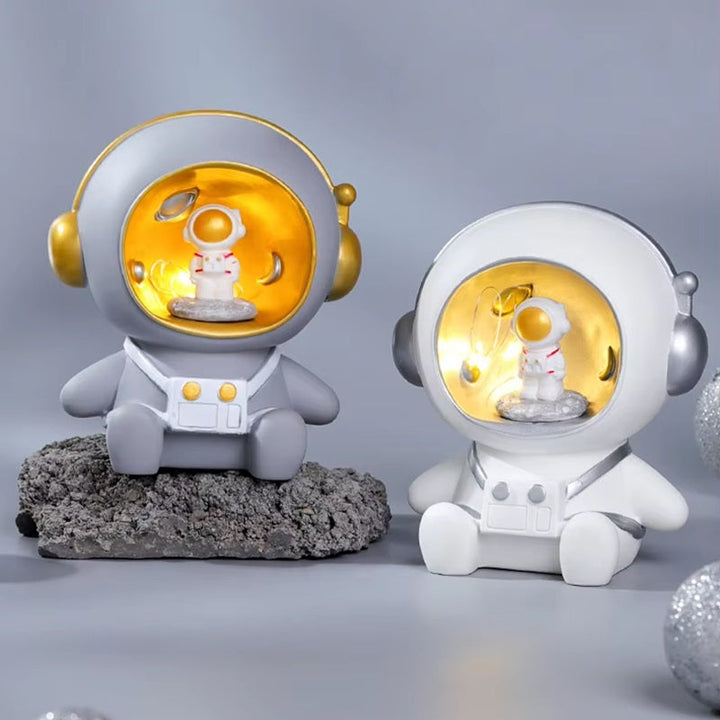 2-in-1 Astronaut Piggy Bank and Night Lamp For Kids