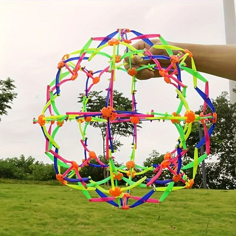 Expandable Breathing Sphere with Collapsible Lattice Design